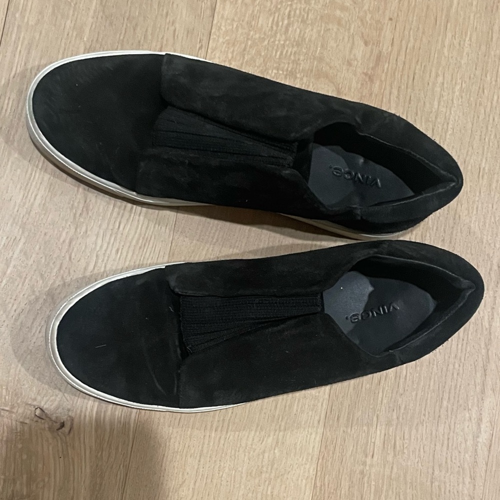 Size 7 Vince Platform Shoes. Classy. Barely worn. Great condition.